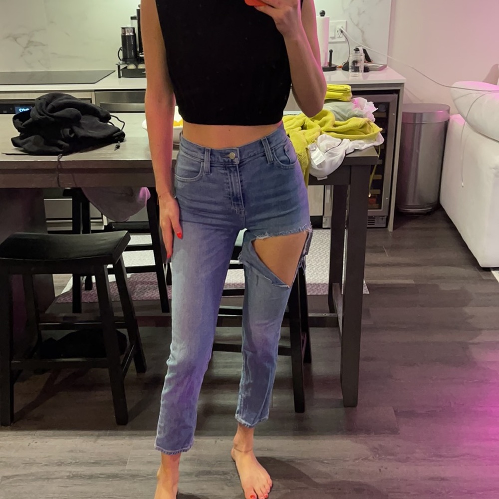 BDG GirlFriend HighRise Cropped Jeans